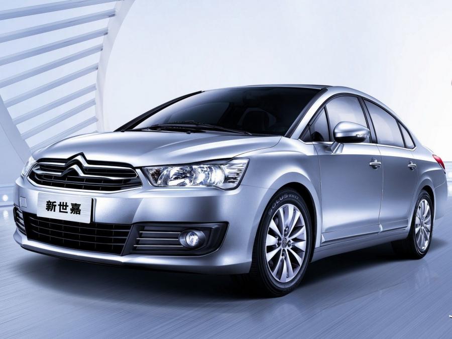  Citroen C-Quatre Sedan 2012 года  (фото 3 из 7)